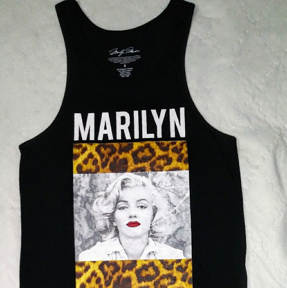 Marilyn Monroe long tank shirt